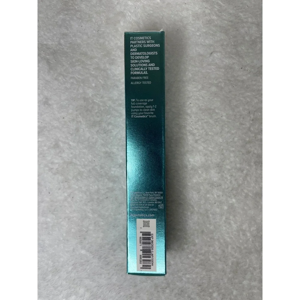 IT Cosmetics Your Skin But Better CC Oil-Free Matte SPF 40 Neutral Medium 1.08oz